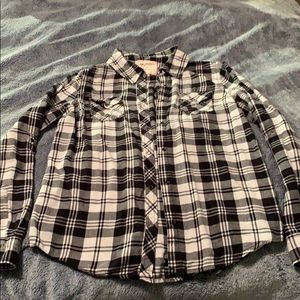 Women’s long sleeve flannel shirt